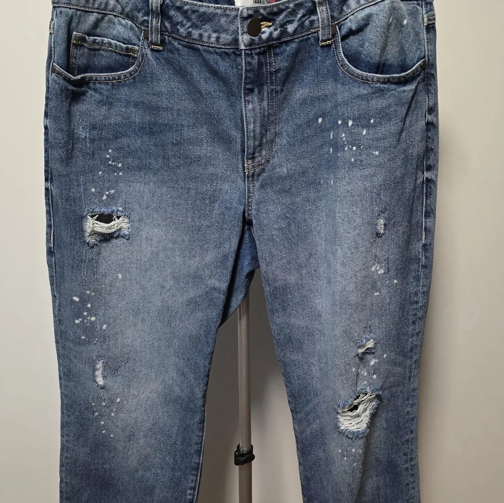 Cabi Boyfriend Jeans - Picture 3 of 7